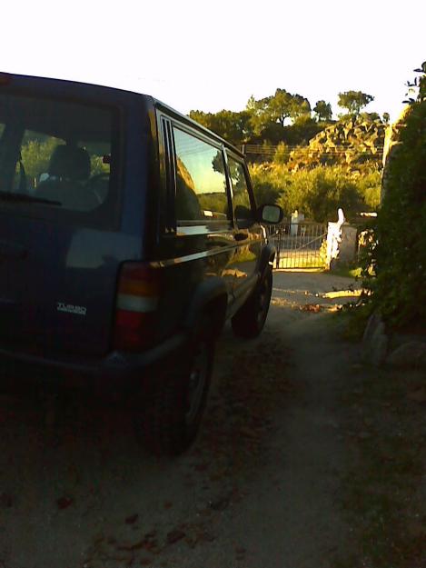 4x4 Jeep Cherokee 1997 - buenas condiciones