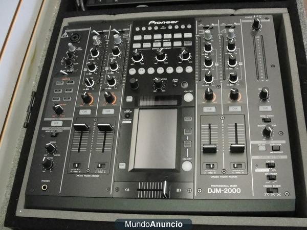 DJM-2000 and 2 CDJ-2000 DJ CD Mixer