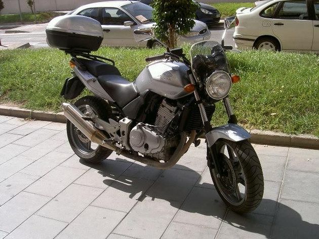 HONDA CBF 500