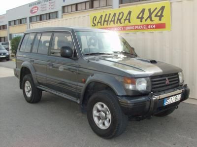 MITSUBISHI MONTERO 2.8 TD LARGO