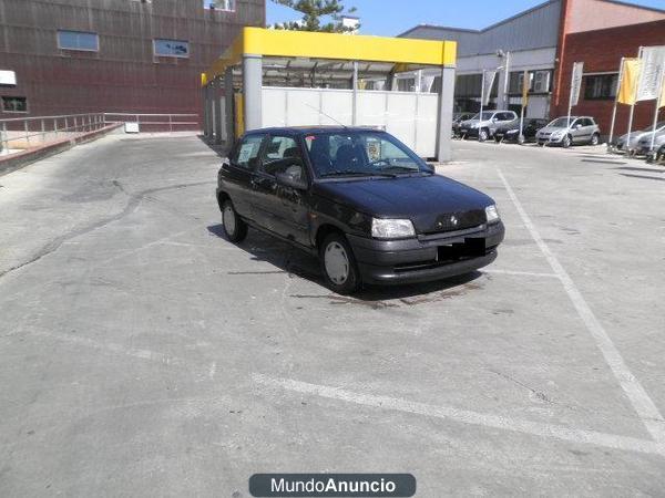 RENAULT - CLIO 1. 2 GASOLINA