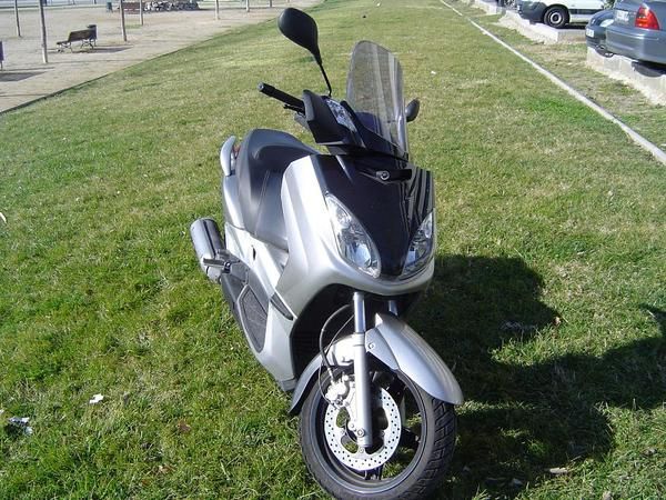 Vendo X-max 250 2006