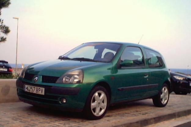 RENAULT CLIO 1.2 16V MOTOR MUY ECONOMICO