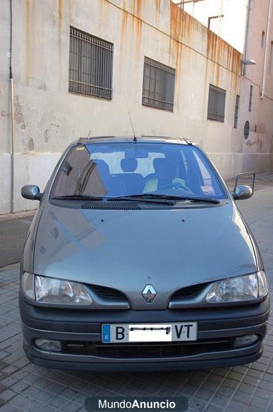 VENDO RENAULT SCENIC