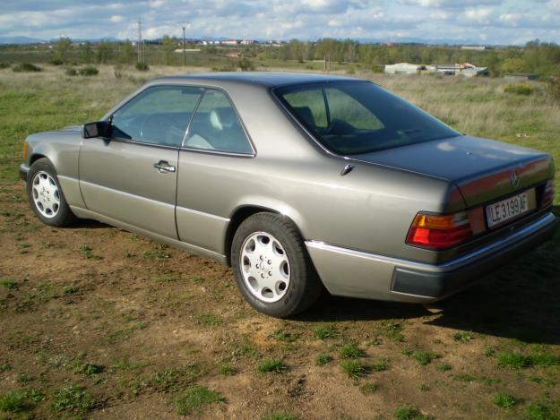 MERCEDES 300 COUPE