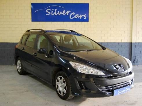 Peugeot 308 SW 1.6 HDI 110 CV URBAN FAP - 213 €/MES