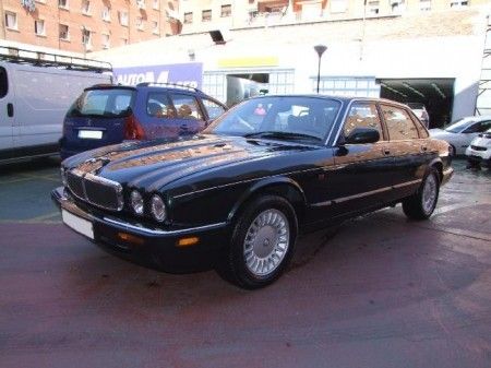 JAGUAR XJ8 3.2 EXECUTIVE - Madrid