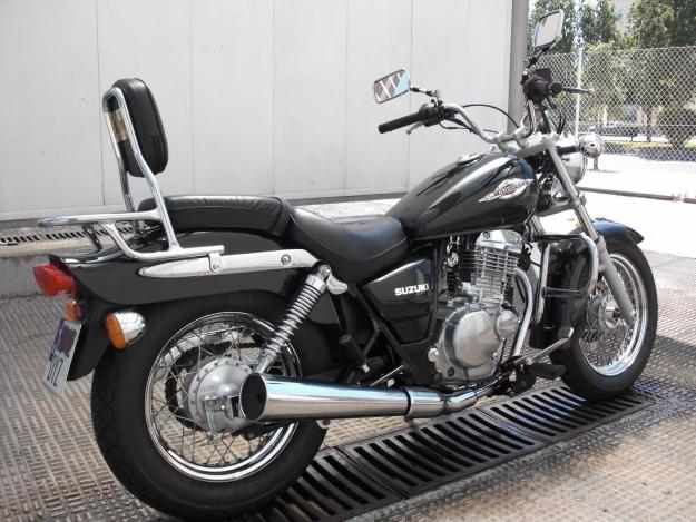 SUZUKI MARAUDER 250