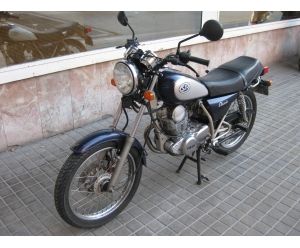 YAMAHA SR 250