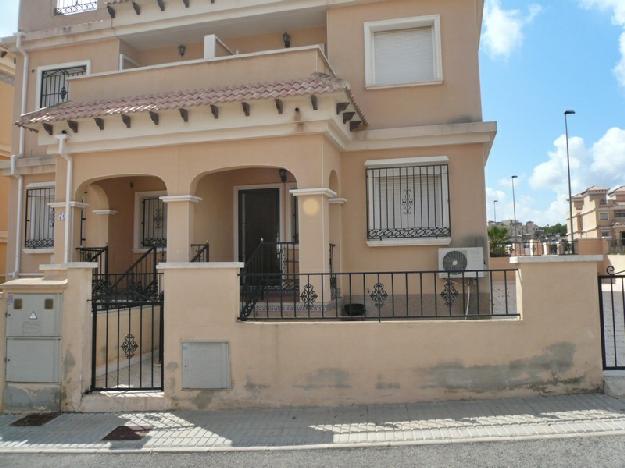 Casa adosada en Orihuela-Costa