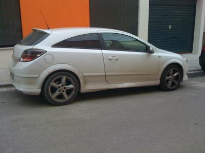 Opel Astra gtc 1.6 sport 115 cv BLANCO GARANTIA