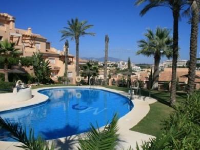 Apartamento con 2 dormitorios se vende en Mijas Costa, Costa del Sol