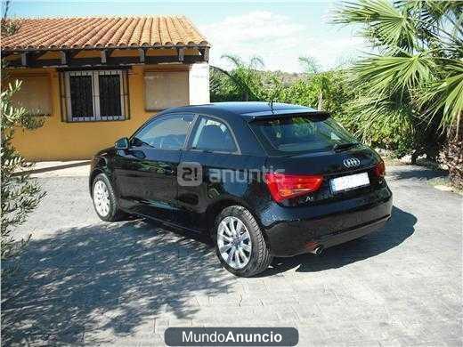 Audi A1 1.6 TDI 105cv Attraction