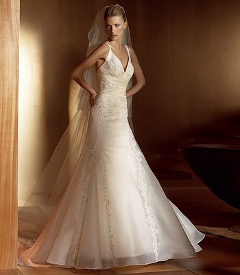 Vestdo  de  novia  Pronovias,  San  Patrick.