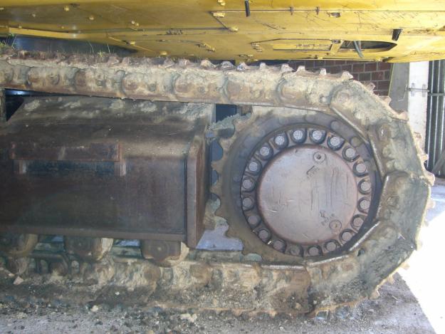 Excavadora de cadenas, Caterpillar 330B