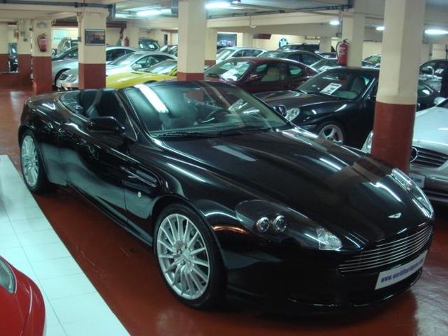 ASTON MARTIN DB9 VOLANTE 450 cv