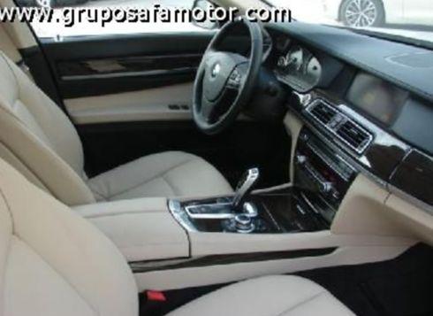 BMW Serie 7 3.0 D 245CV . ( PREMIUM SELECTION)