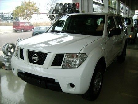 NISSAN PATHFINDER  - Navarra