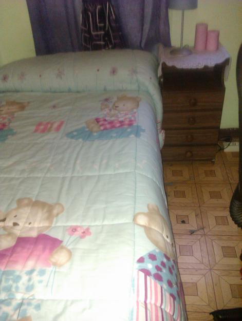 Se vende cama, escritorio,y emisor termico calor azul