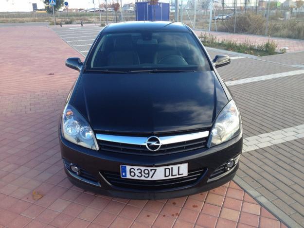 Opel Astra GTC 1.9CTDi Sport 150cv