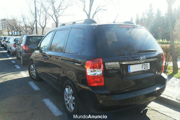 VENDO KIA CARNIVAL  II EX