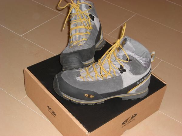 BOTAS MONTAÑA SALOMON