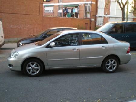 Toyota Corolla Sedan D4D SOL en MADRID