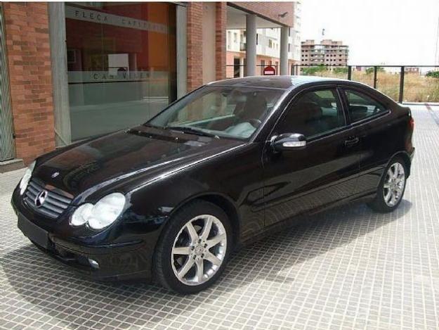 Venta de coche Mercedes C 220 Cdi Sportcoupe Autom,evolution ,pdc... '02 en Vinaròs