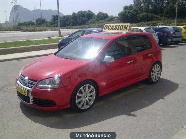 Volkswagen Golf 3.2 V6 R32 4Mot.