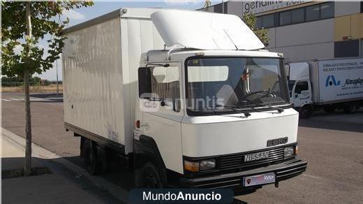 Nissan Camion L-35 Chasis Cabina 2p. \'88