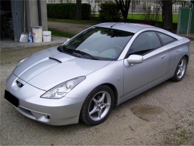 2003 Toyota Celica 1.8 T Plateado