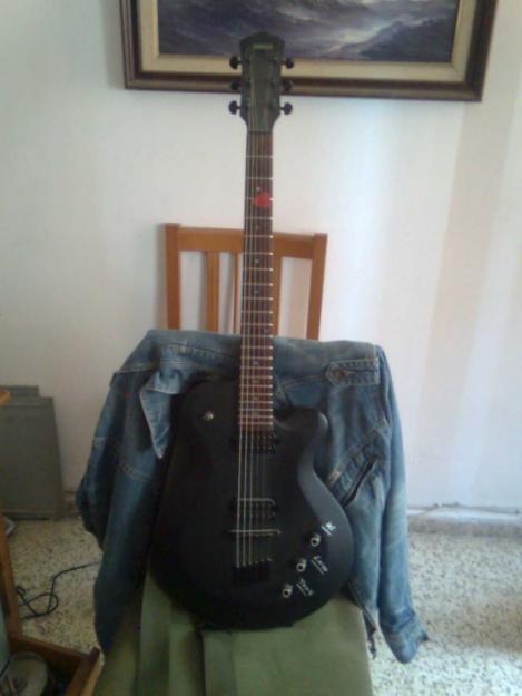 GUITARRA ELÉCTRICA YAMAHA AES520D6