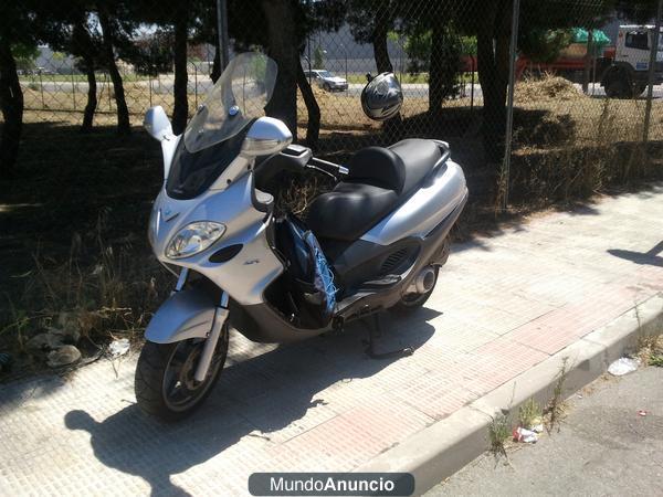 PIAGGIO X9 EVOLUCION 250