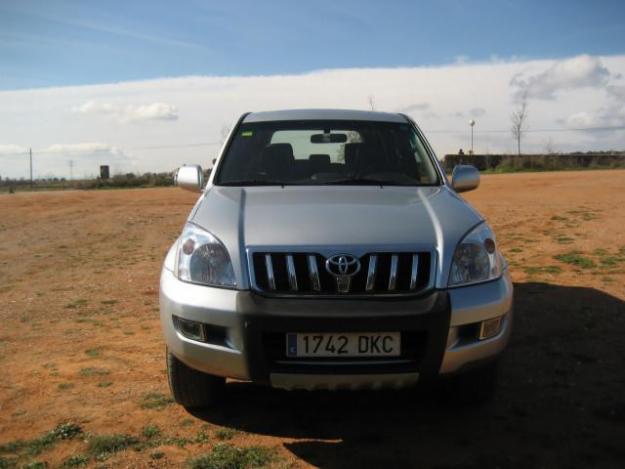 Toyota Land Cruiser 3.0D-4D VXL