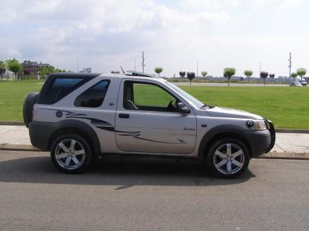 Land Rover Freelander 20  en BARCELONA