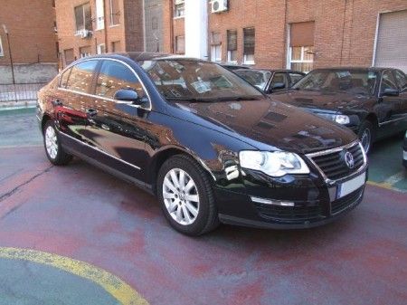 VOLKSWAGEN PASSAT 2.0TDI ADVANCE DSG - Madrid