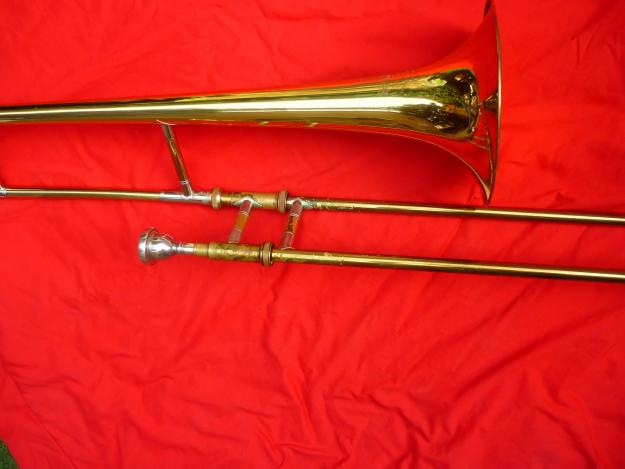 Trombón Besson modelo westminster