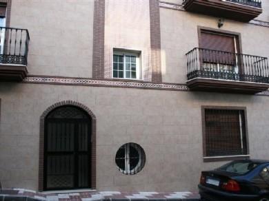 Apartamento con 3 dormitorios se vende en Alhaurin el Grande