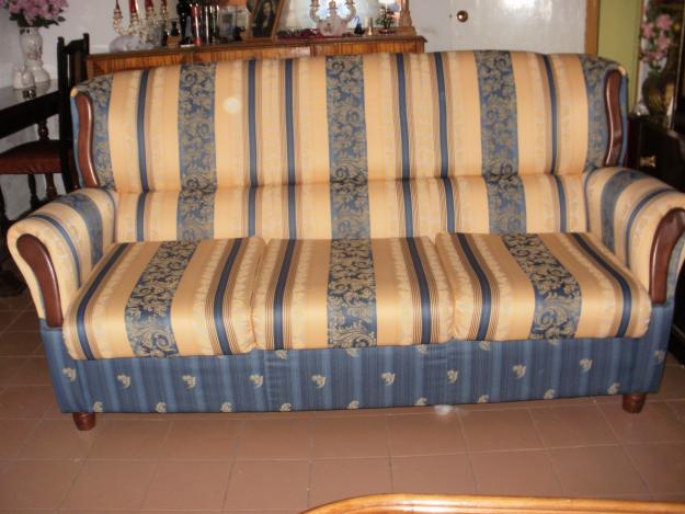 sofa tres plazas seminuevo mas dos sillones