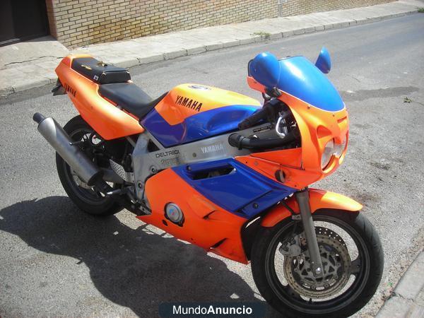 moto fzr 600