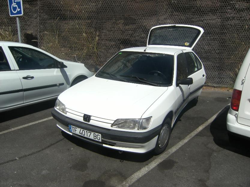 Peugeot 306 Coche pequeño en perfecto estado