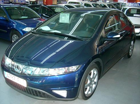 Honda Civic 1.8 I-VTEC SPORT, CLIMA, CONTROL VELOCIDAD, GARANTIA TOTAL 1  AÑO