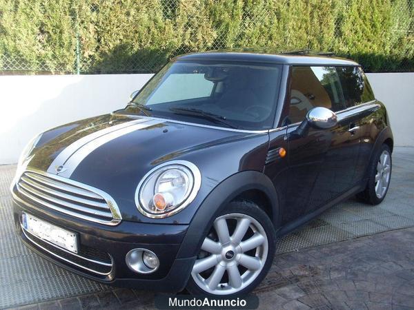 Mini Cooper D azul metalizado