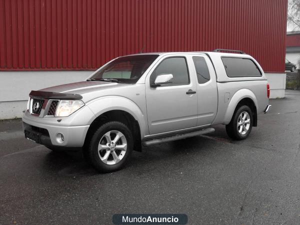 Nissan Navara 2.5 DCI 4x4 12mnd