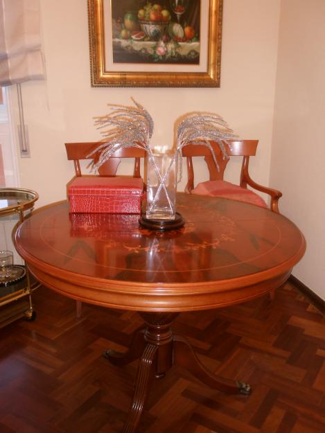 vendo mesa de comedor clasica de 100-130x100