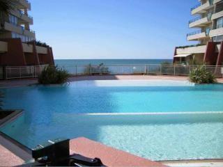 Apartamento en residencia : 3/4 personas - piscina - junto al mar - vistas a mar - sete  herault  languedoc-rosellon  fr