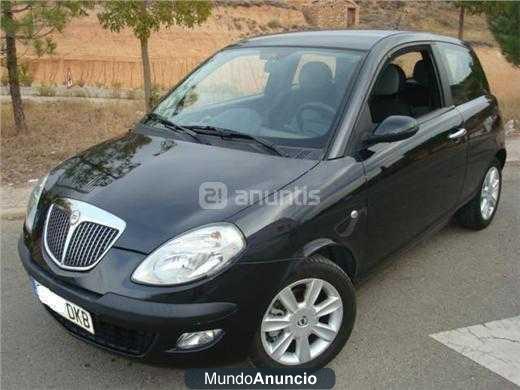 Lancia Ypsilon 1.2 16v Argento