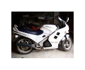 HONDA VFR 750