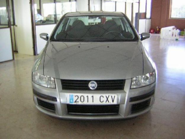 Comprar Fiat Stilo 1.9 Jtd 115 Cv '04 en Lleida