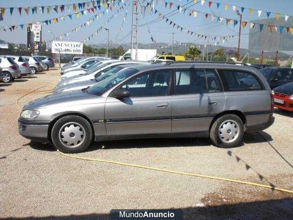 Opel Omega 2.0 GL 16v